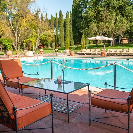 Borgo San Luigi Hotel