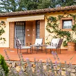 Borgo San Luigi Monteriggioni