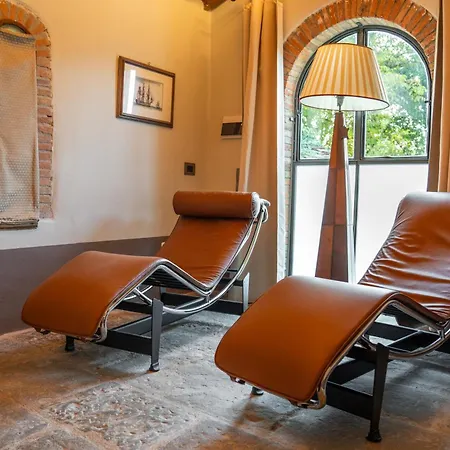 Borgo San Luigi Hotel 4*