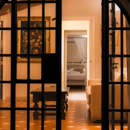 Borgo San Luigi Hotel 4*
