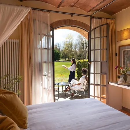Borgo San Luigi 4* Monteriggioni