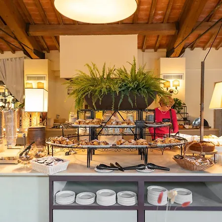 Borgo San Luigi Szálloda 4*