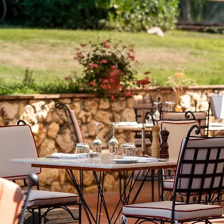 Borgo San Luigi Monteriggioni