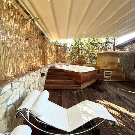 Borgo San Luigi Hotel Monteriggioni