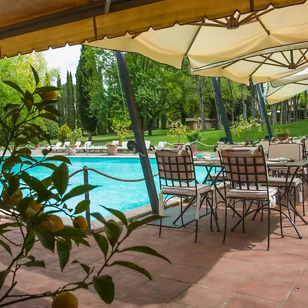 Отель Borgo San Luigi