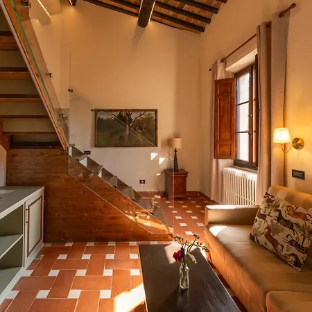 Borgo San Luigi 4* Монтериджиони