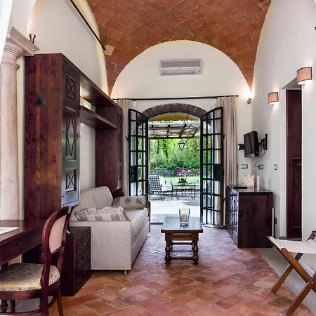 Borgo San Luigi