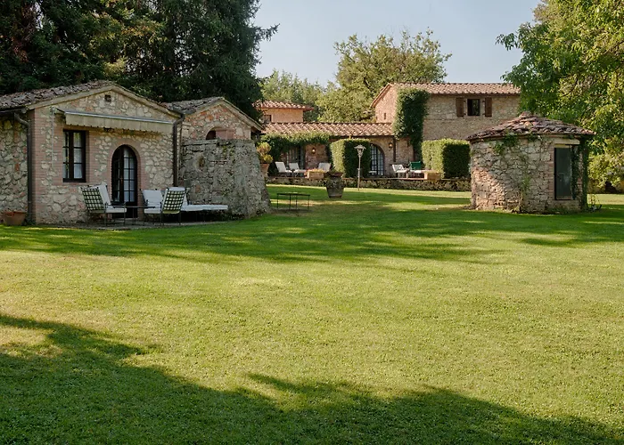 Borgo San Luigi 4* Monteriggioni