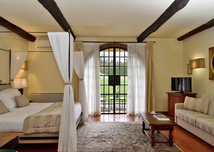 Borgo San Luigi 4* Monteriggioni