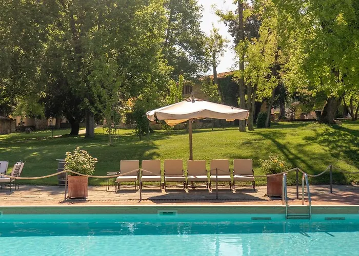 Hotel Borgo San Luigi Monteriggioni